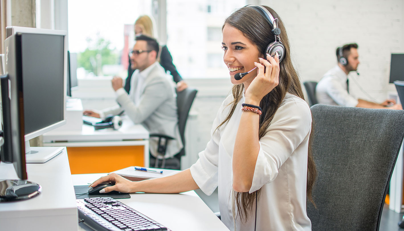 Mitarbeiterin der Telefonzentrale Mitarbeiterin der Telefonzentrale