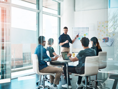 Teamsitzung einer Projektplanung